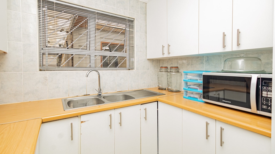 3 Bedroom Property for Sale in Westridge Western Cape